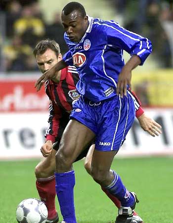 年轻球员足 年轻球员足